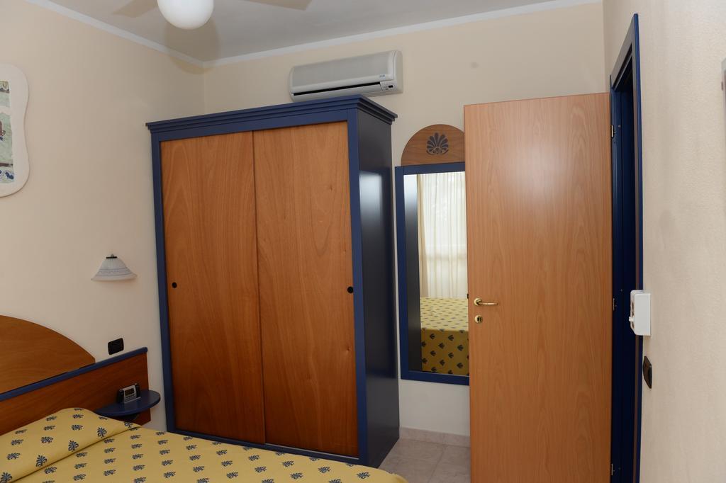 Casa Vacanze Oasi Felicita Нова Сири Марина Екстериор снимка