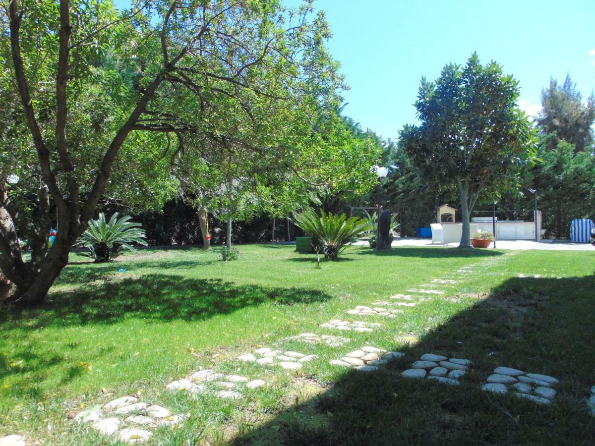 Casa Vacanze Oasi Felicita Нова Сири Марина Екстериор снимка